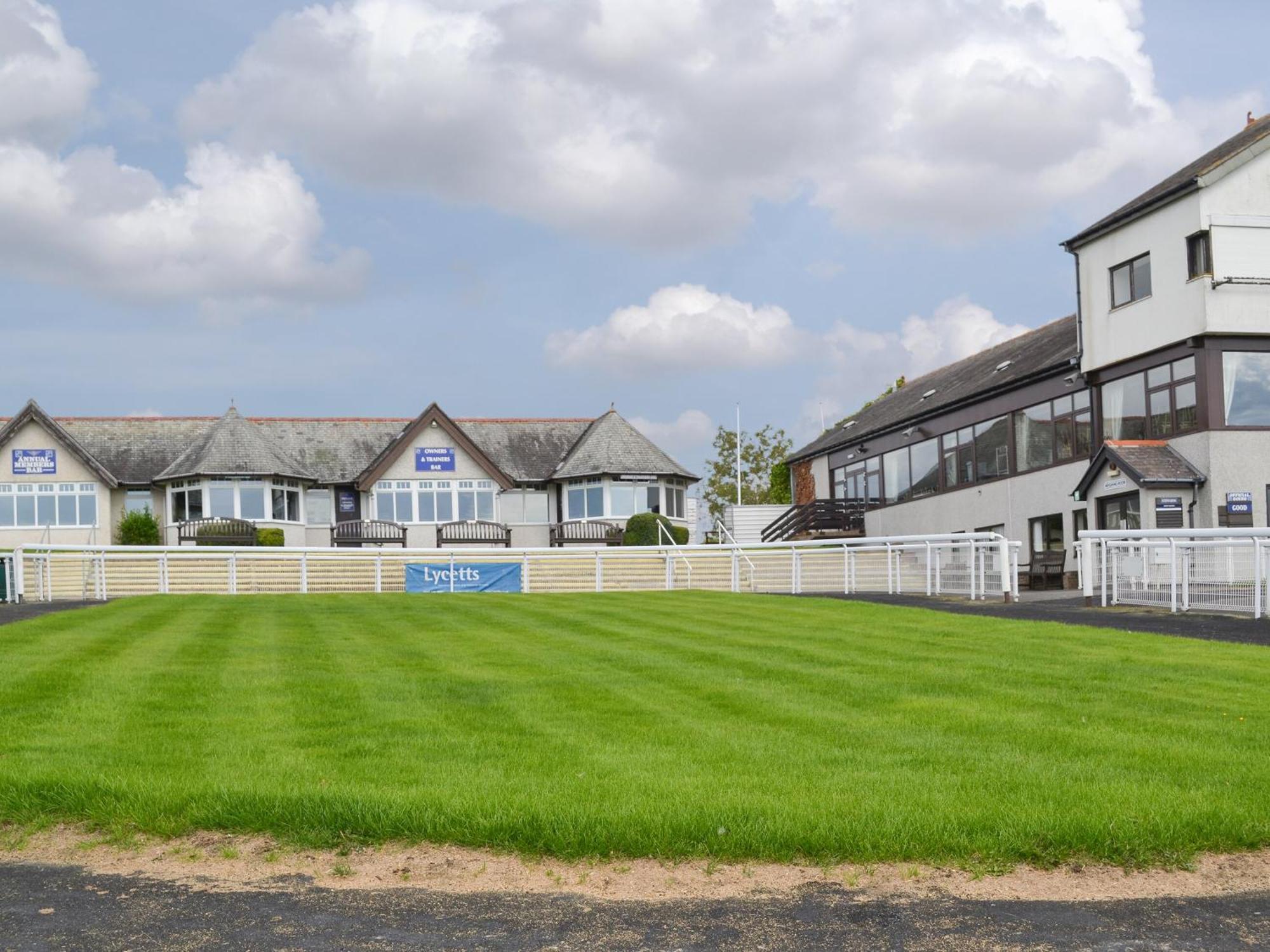 The Racecourse Lodge Hexham Dış mekan fotoğraf